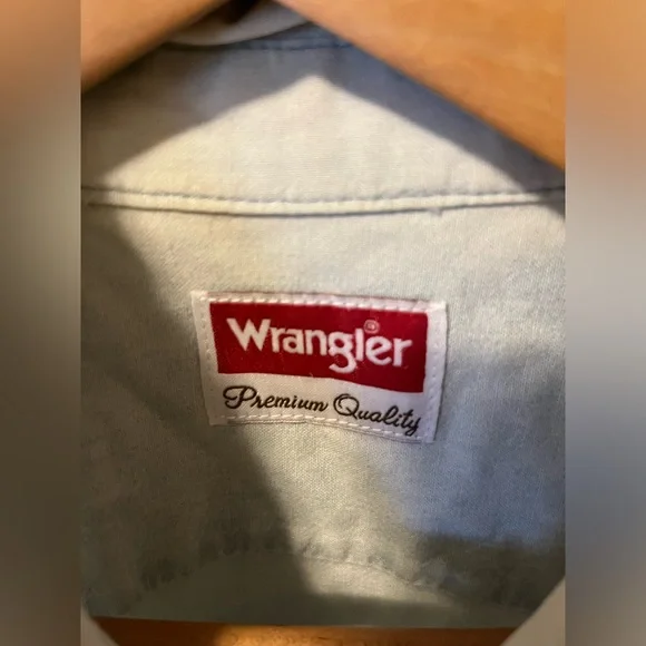 X-Large Vintage denim button up shirt - Picture 3 of 5